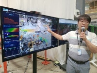 에이아이모션로보틱스 주식회사 | “1500도 쇳물도 로봇이 척척”… 제조 AI 현장 가보니 [강기자의 세종실록]
