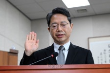 [속보] 김승원 법무부 장관 후보자 자진 사퇴
