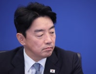 李대통령, 강훈식 사의표명에 “아직 어떻게 할지 결정 못해”