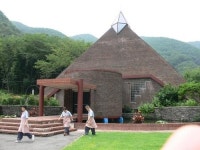 [영성과 깨침의 보금자리 종교 건축을 보다] <17> 경남 고성 천사의 집 성당