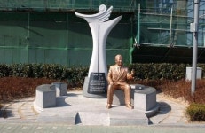 [뉴스 톡톡] 굳세어라 금순아 대체 어데로 갔노！