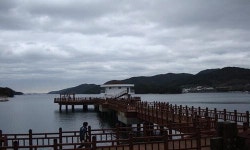 통영 북신만 해변 해상 산책로 인기