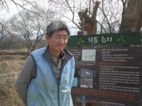 허망한 세월 뒤로 생명은 또 움트고…