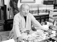 천안함 사고로 아까운 생명 잃어 안타까워