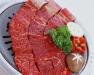 [맛집 블로거] 맛보기 전에 먼저… 음식을 찍는 사람들