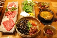 그릇이 속삭인다  맛있게 드세요 … 아름다운 味의 향연