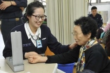 [포토뉴스] 경로당 의료봉사