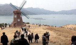 [포토뉴스] 관광지는 거가대로 특수