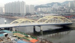 [포토뉴스] 수영 4호교 개통 임박