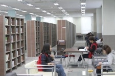 [정달식 기자의 열린 건축 이야기] 23 .부산 동서대 민석 도서관