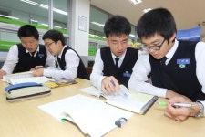 1등부터 꼴찌까지… 전교생이 龍 돼야죠