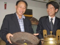 전봇대에 조그만 안내표지판이라도 달아 줬으면…