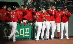 [준PO 3차전] SK, 1패 후 2연승 폭풍 질주
