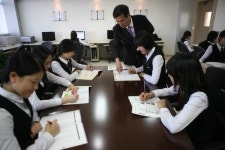 [청소년 기자 광장] 준비된 인재 특성화 고교생, 취업 대약진