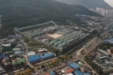 부산구치소 줄인 뒤 남는 땅에 설치  법무부, 서부지원 신설안 제안 파장