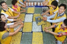 [포토뉴스] 어르신들 맛나게 드세요