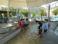 [포토뉴스] 간이문고 갖춘 마금산온천 족욕체험장