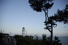 [시가 있는 부산 등대] 30. 누리마루등대