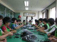 부산건협 어머니사랑봉사단, 양지비전센터에서 작업봉사