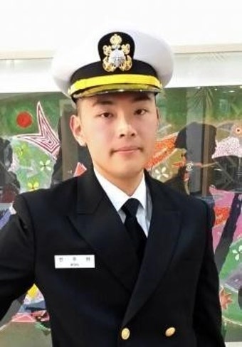 부경대 해군학군단 임관 전주현 씨 대통령상 수상