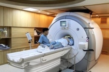 치매 예방·치료 광역치매센터가 도와줍니다