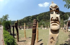 [힐링 여행] 청양 칠갑산 산꽃마을·장승공원