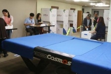 [선택 6·4 지방선거-투표소 이모저모] 박빙 승부, 내 손에 달렸네 … 가족 단위 유권자 유난히 많아