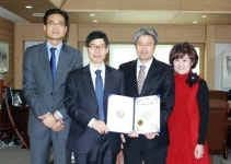 괴정제일교회, 고신대학교 외국인유학생지정 장학금 3백만 원 전달