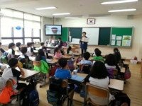 직장맘·주부맘 손잡고 동화 구연 우리 엄마는 책 읽어 주는 선생님