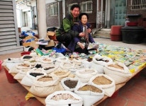 [장터 사람들] 15. 전북 산서장터 주재순 할머니