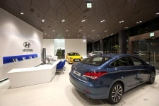 [자동차 특집] 오토스퀘어 부산점 오토스퀘어 품격의 절정… 신개념 대연동 현대차 전시장