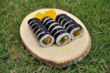 [부산이라면 이 김밥!] 추억 말아 한 줄 행복 말아 두 줄