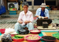 [장터 사람들] 24. 합천 삼가장터 행복한 노부부
