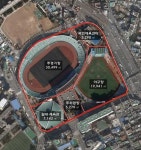 구덕운동장 재개발 주경기장만 남기고 비워 둔다