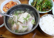 [부산의 숨은 돼지국밥] 한 뚝배기 속에 담긴 진한 삶을 맛보라