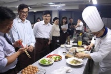 TV속 쿡방ㆍ먹방 열풍, 요리로 소통·교류하는 CEO
