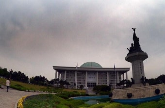 [입법도 수도권 공화국] <하> 동남권 등 지방 목소리 어디로?