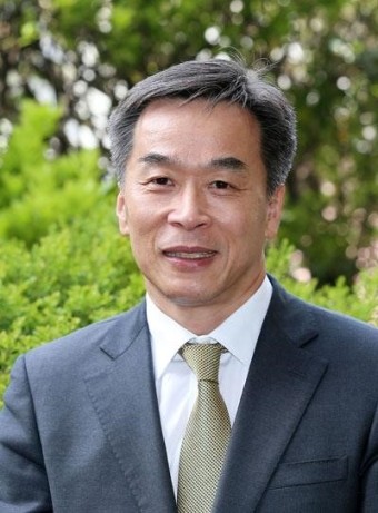 [주목 이 사람] 김경수 전 부산고검장 '아너 소사이어티' 86호 가입 