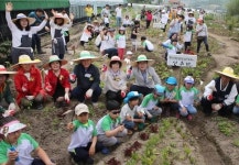 [포토뉴스] 꿈틀 어린이 텃밭학교 입학식