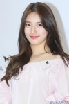 수지, 백상예술대상 MC로 나서…신동엽과 호흡
