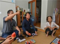 부산 동구청장, 무더위속 독거 및 장수어르신 방문