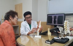 [무릎 인공관절 수술의 모든 것] 100세 시대 무릎이 웃어야 노년이 웃는다