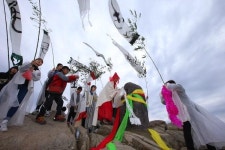[포토뉴스] 고당봉 정상서 고당할매돌 맞이