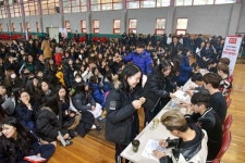 BYC, 마산무학여고 방문해 수험생 응원 이벤트 펼쳐