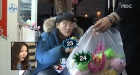 나혼자 산다 권혁수, 인형뽑기 고수 인증… 지금까지 뽑은 인형 천개 이상