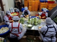 [목촌돼지국밥] 전국 어디서나 똑같이 즐기는 부산 돼지국밥