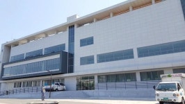 거제 수산물센터 지어놓고 놀린다