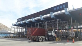 부산신항 물류대란 발등의 불 껐다