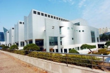 부산시립미술관 학예사 집단 진정 후폭풍 확산