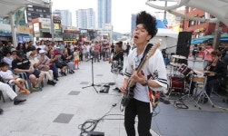 [포토뉴스] 새 단장 구남로, 문화의 공간으로